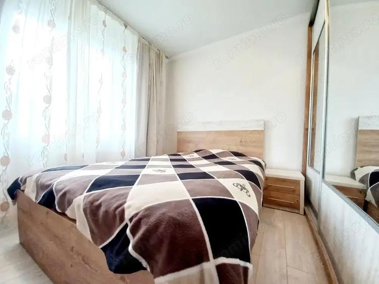 Apartament cu 3 camere semidecomandat în Dacia