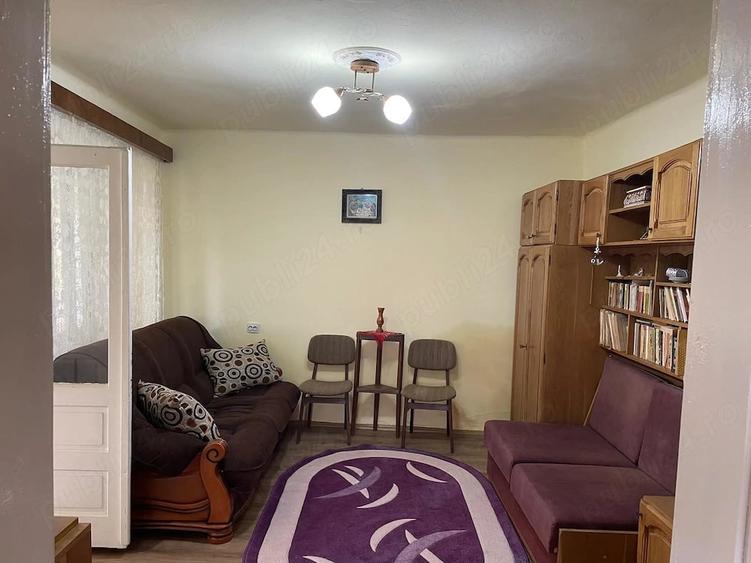 Casă cu 3 camere cu Teren 900 Mp în Central