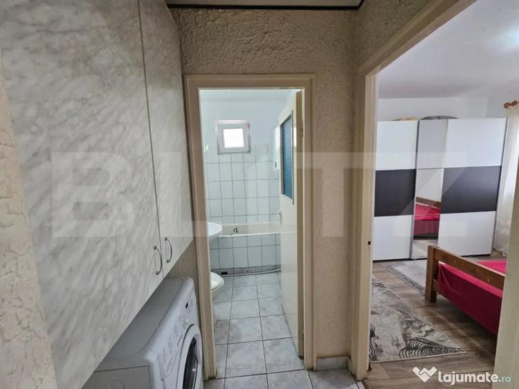 Apartament cu 3 camere decomandat în Cetate