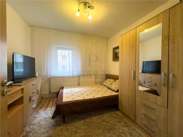 Apartament cu 3 camere decomandat, mobilat în Buziașului