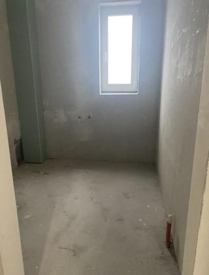 Apartament cu 3 camere semidecomandat în Gilău