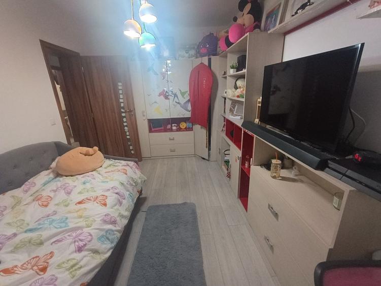 Apartament cu 3 camere decomandat în Șelimbăr
