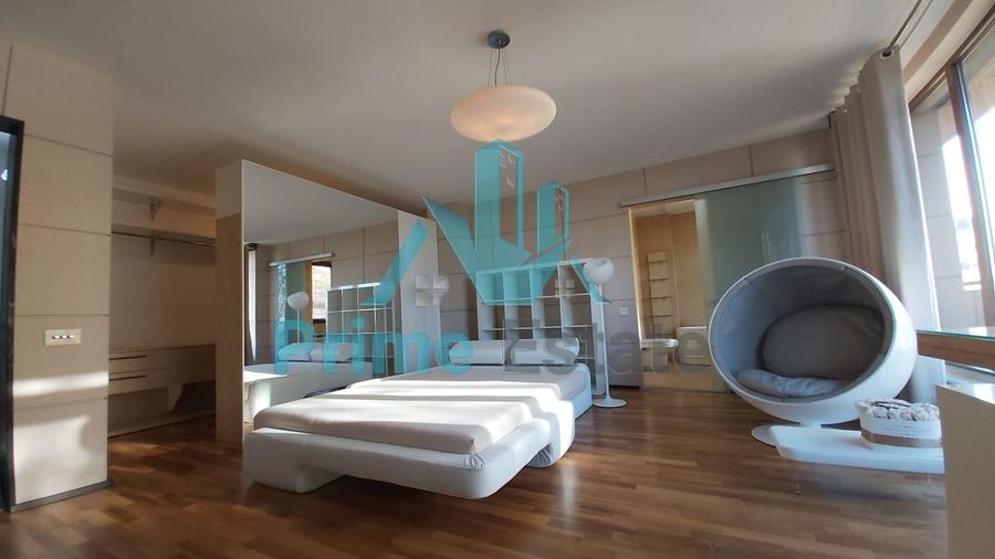 Apartament cu 2 camere semidecomandat, mobilat în Plopilor