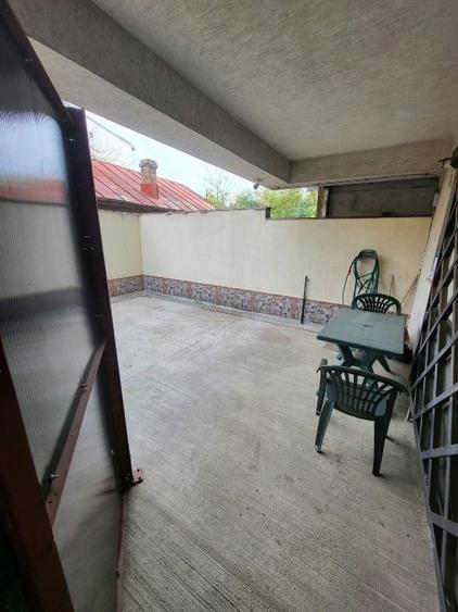 Apartament cu 2 camere semidecomandat, mobilat în Gorjului