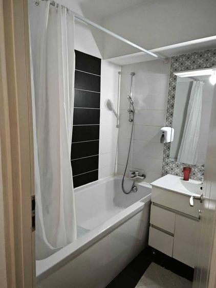 Apartament cu 3 camere în Bună Ziua