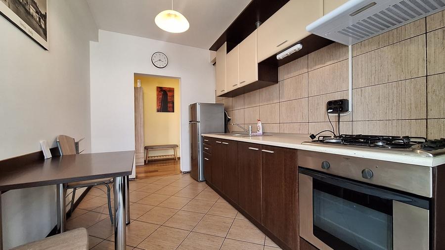 Apartament cu 2 camere decomandat în Bună Ziua
