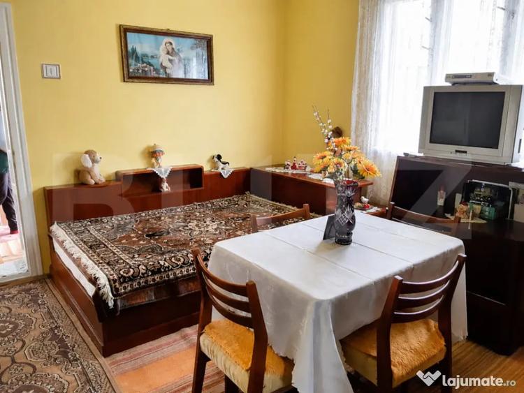 Casă cu 3 camere cu Teren 950 Mp în Central
