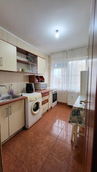 Apartament cu 2 camere decomandat în Militari
