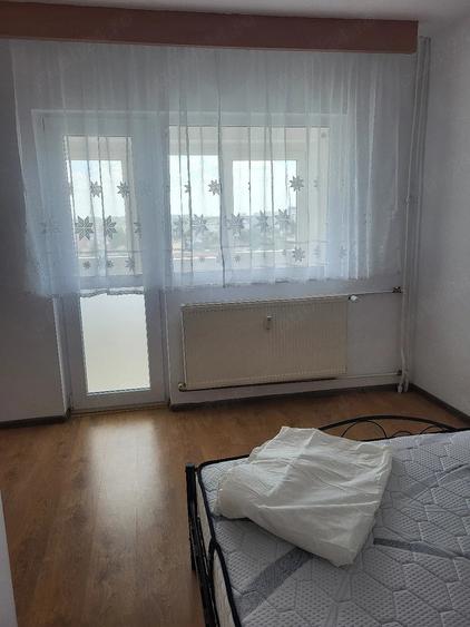 Apartament cu 2 camere decomandat în Republicii