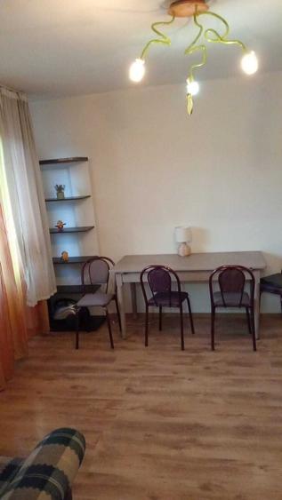 Apartament cu 2 camere decomandat în Ultracentral