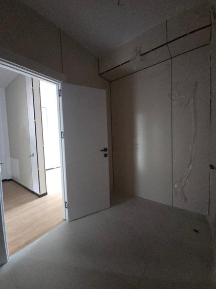 Apartament cu 2 camere semidecomandat în Dobroești