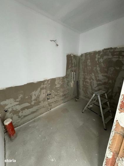 Casă cu 3 camere în Central
