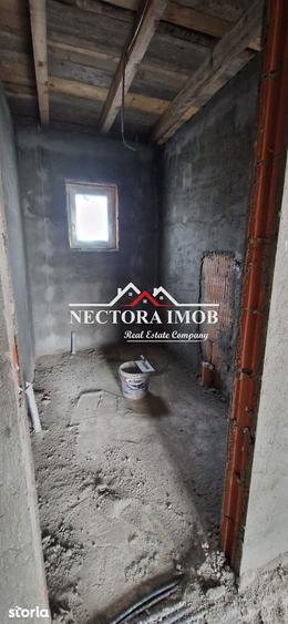 Casă cu 4 camere cu Teren 500 Mp în Sântandrei
