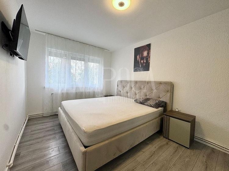 Apartament cu 3 camere semidecomandat în Mănăștur