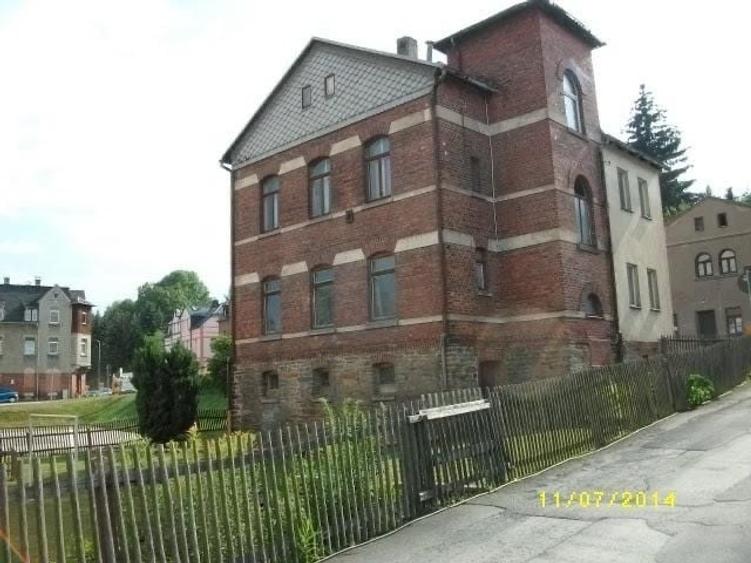 Casă cu 4 camere în Beba Veche