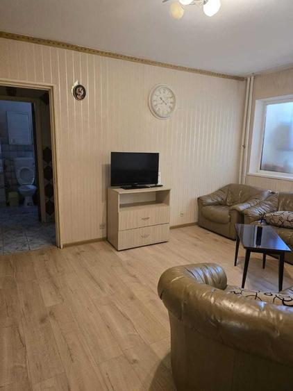 Inchiriez apartament 2 camere,Ploiesti vest - 1
