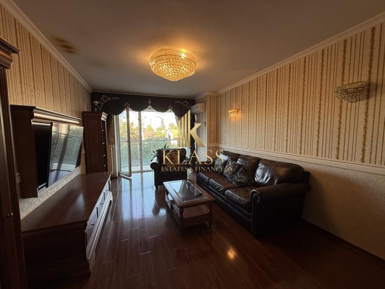 Apartament cu 3 camere decomandat, mobilat în Doamna Ghica