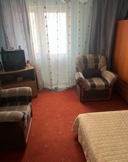 Apartament cu 2 camere decomandat, mobilat în Exterior Est