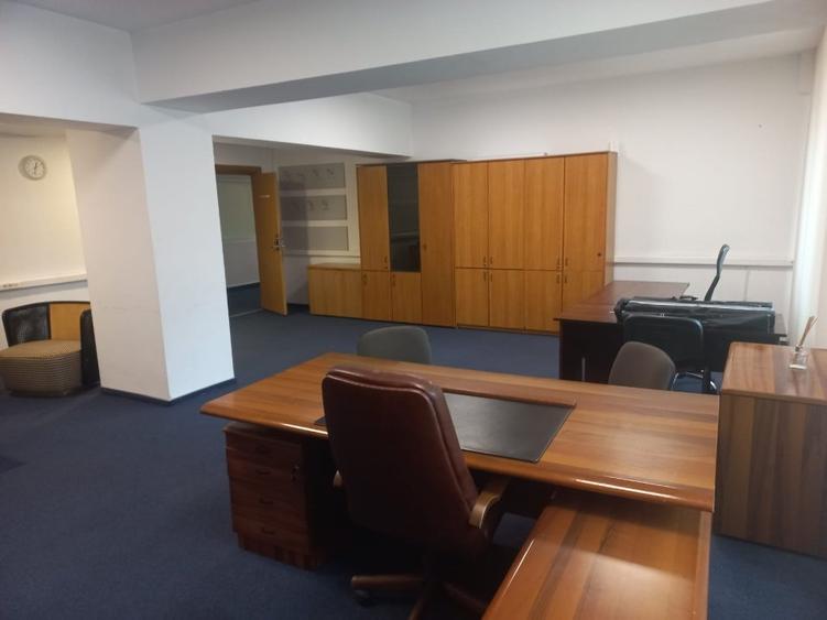 Birou, de 56 mp, în Centrul Istoric