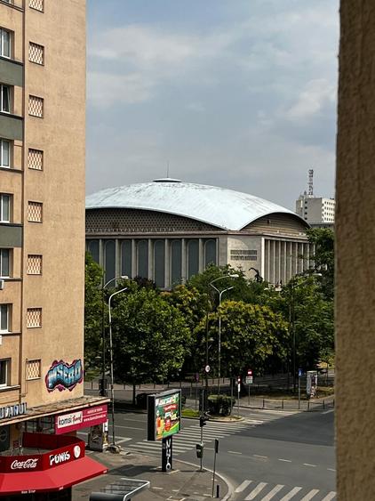 Garsonieră semidecomandată, mobilată în Calea Victoriei