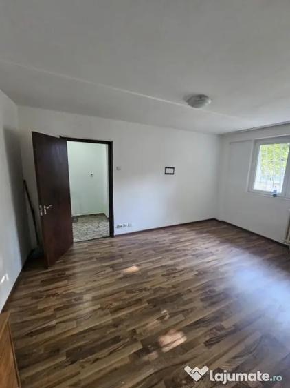 Apartament cu 2 camere în Pantelimon