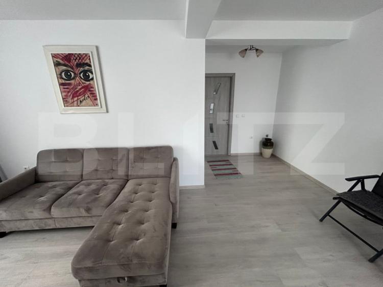 Casă cu 2 camere cu Teren 250 Mp în Central