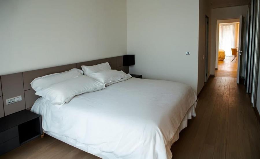 Apartament cu 5 camere decomandat, mobilat în Kiseleff
