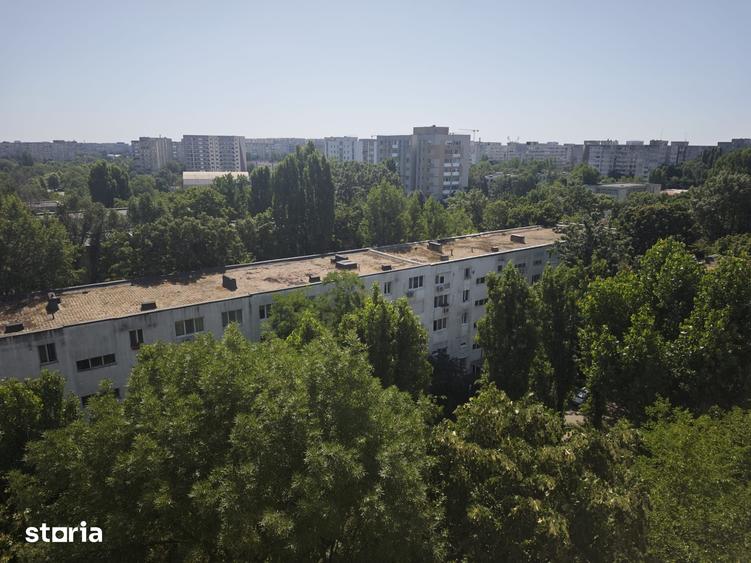Apartament cu 3 camere semidecomandat în Drumul Taberei