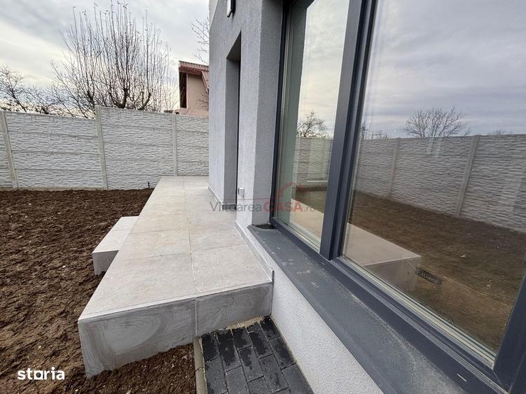 Casă cu 4 camere cu Canalizare în Titan