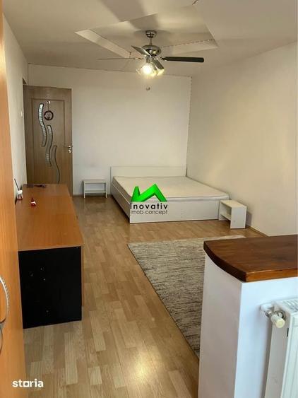 Apartament cu 3 camere, mobilat în Central