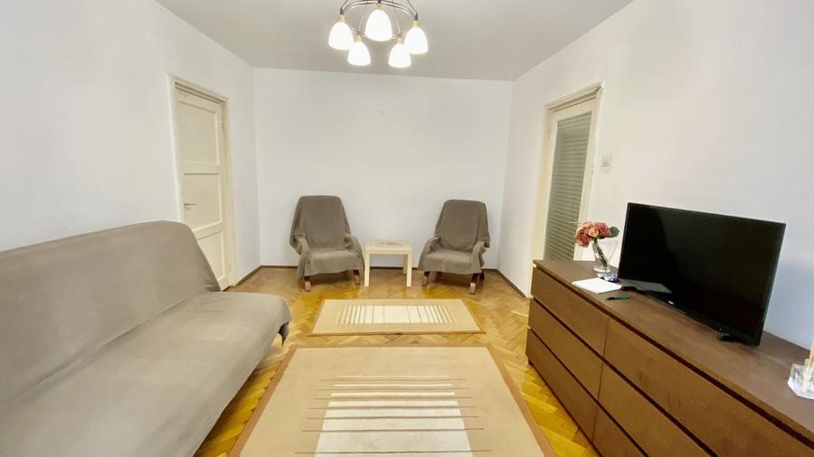 Apartament cu 2 camere, mobilat în 1 Mai