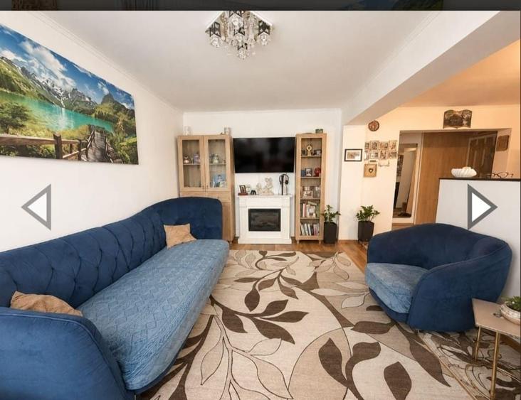 Apartament cu 3 camere decomandat în Iosia