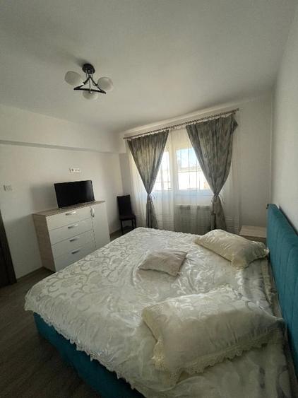 Apartament cu 2 camere semidecomandat, mobilat în Central