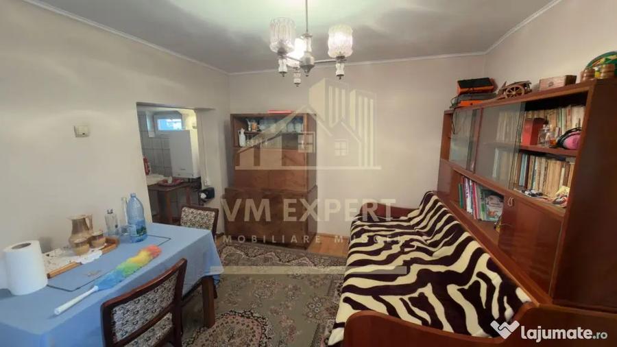 Casă cu 4 camere cu Teren 1316 Mp în Lerești