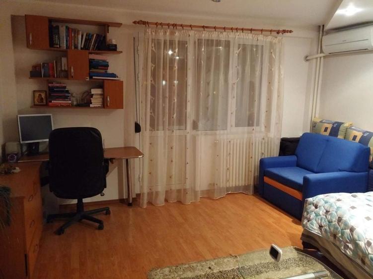 Garsonieră decomandată în Banu Mărăcine