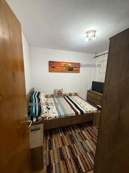 Apartament cu 3 camere decomandat, mobilat în Giurgiului