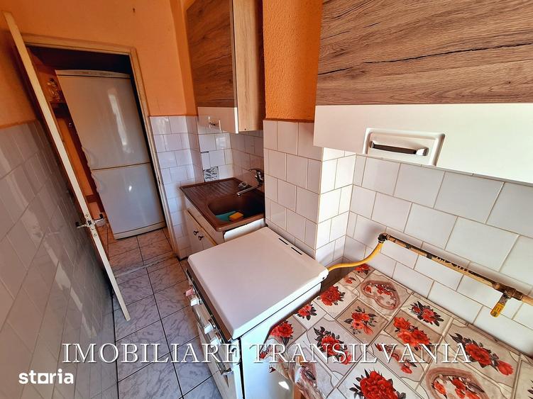 Garsonieră decomandată în Central