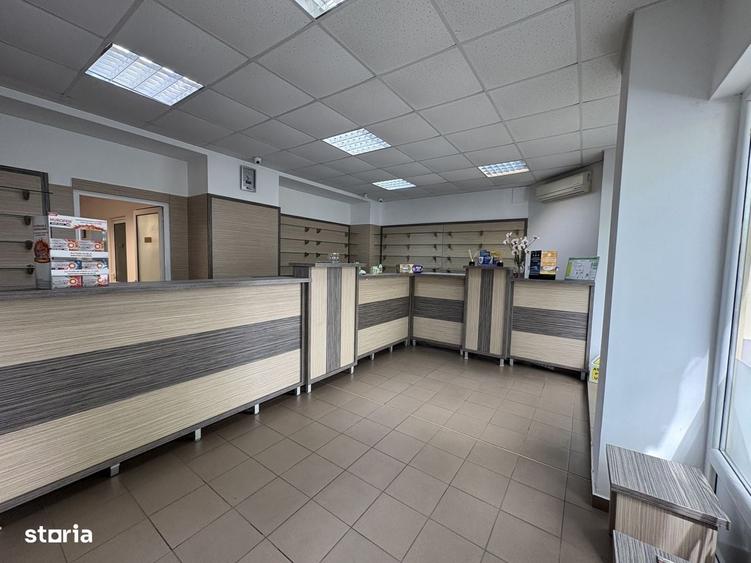 Spatiu comercial 94 mp ,str Roman Ciorogariu - 2