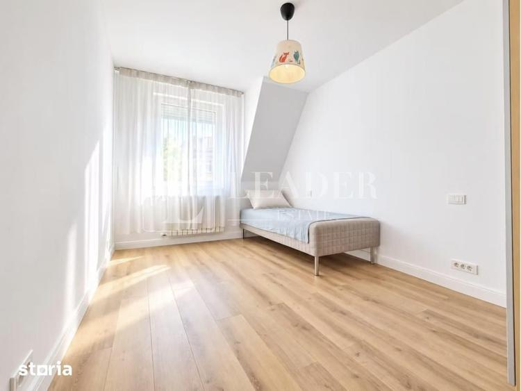 Casă cu 5 camere cu Teren 250 Mp în Central