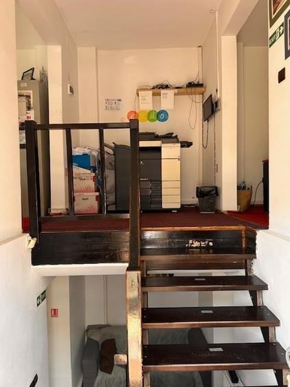 Casă individuală cu 5 camere cu Teren 100 Mp în Unirii