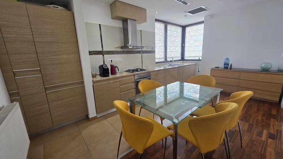 Apartament cu 2 camere decomandat, mobilat în Pipera