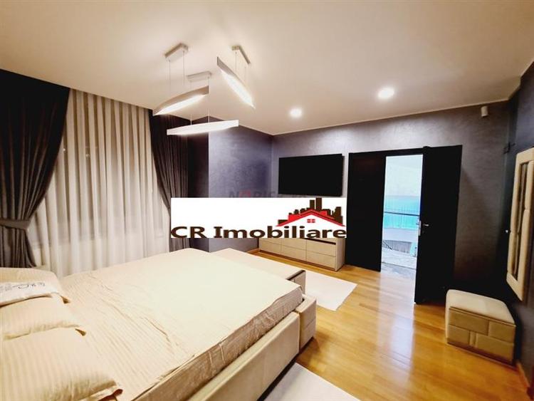 Casă individuală cu 7 camere cu Teren 800 Mp în Pantelimon