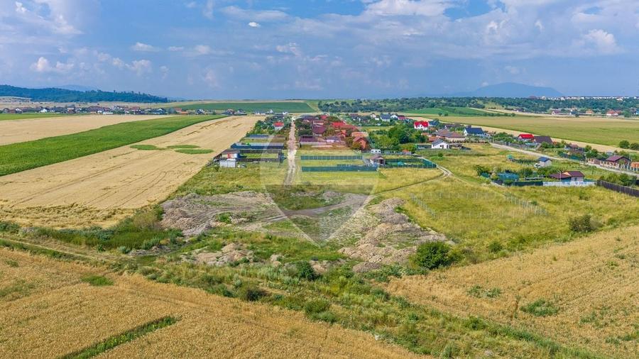 Teren Construcții intravilan de 1400 mp, în Bod