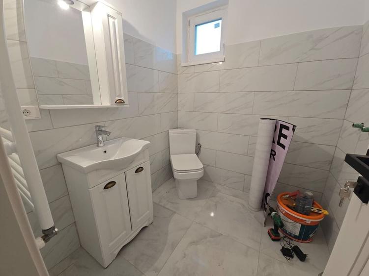 Casă individuală cu 3 camere cu Canalizare în Berceni