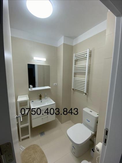 Apartament cu 2 camere decomandat în Titan