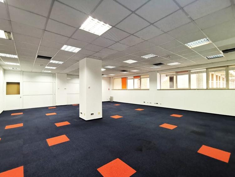 Birou, de 86.400001525879 mp, în Pipera