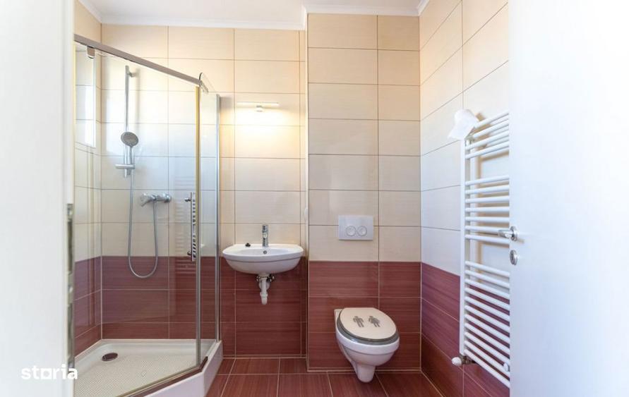 Apartament cu 3 camere, mobilat în Bartolomeu — fotografia 1