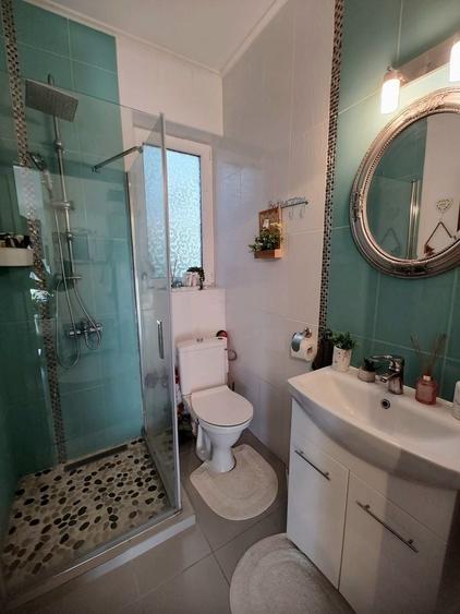 Casă cu 3 camere în Central