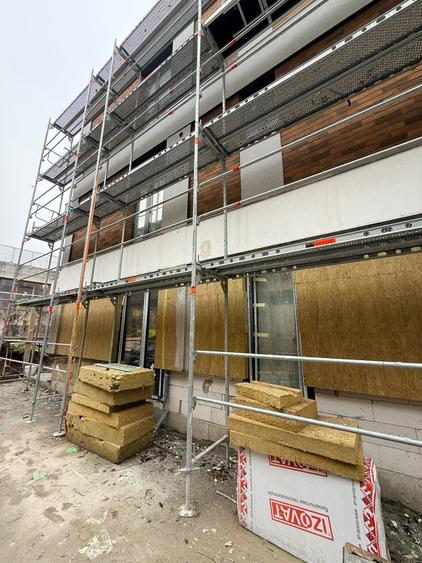 Penthouse cu 3 camere decomandat în Plevnei