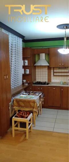 Apartament cu 3 camere decomandat, mobilat în Gheorgheni